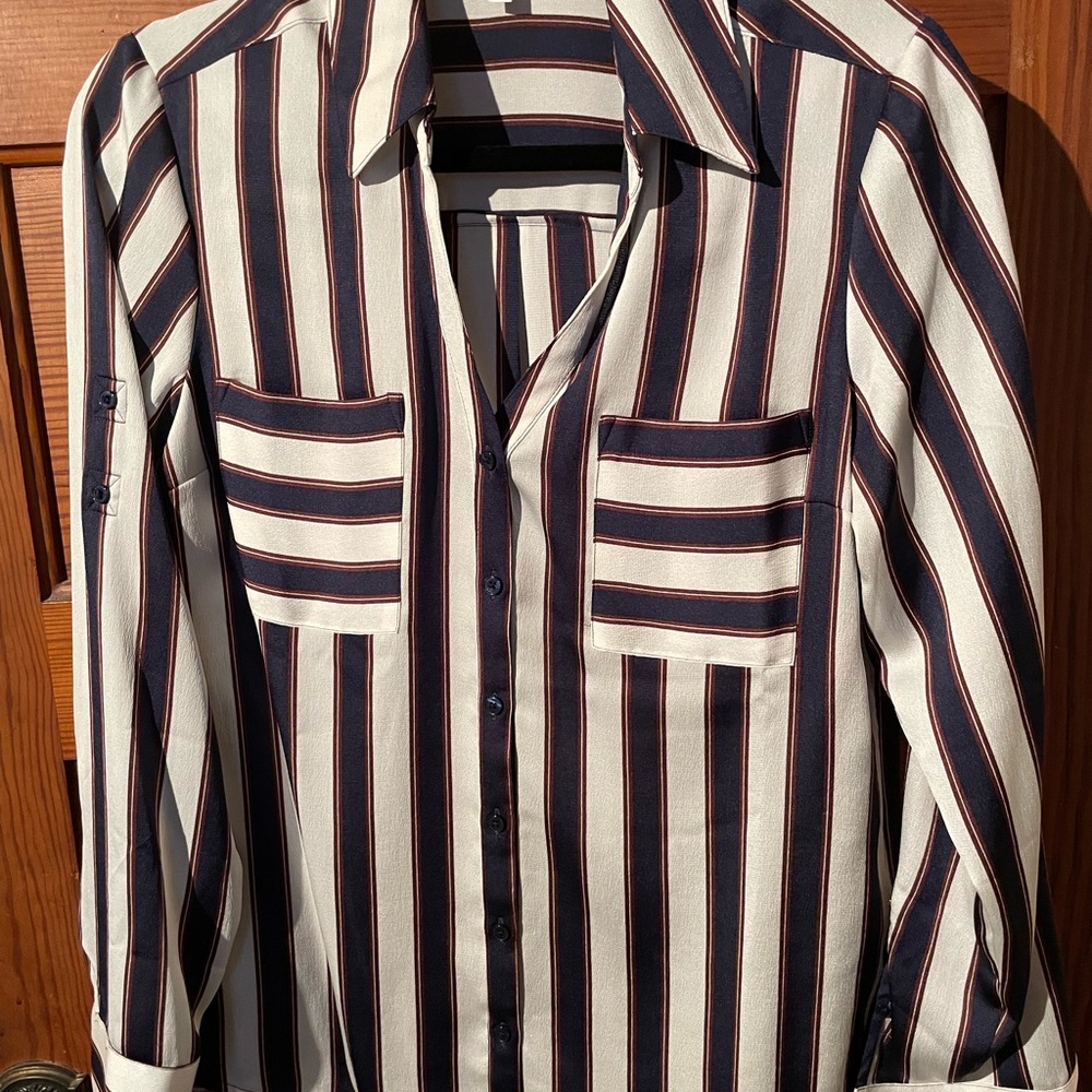 Express 100% polyester long sleeve dress-shit, medium